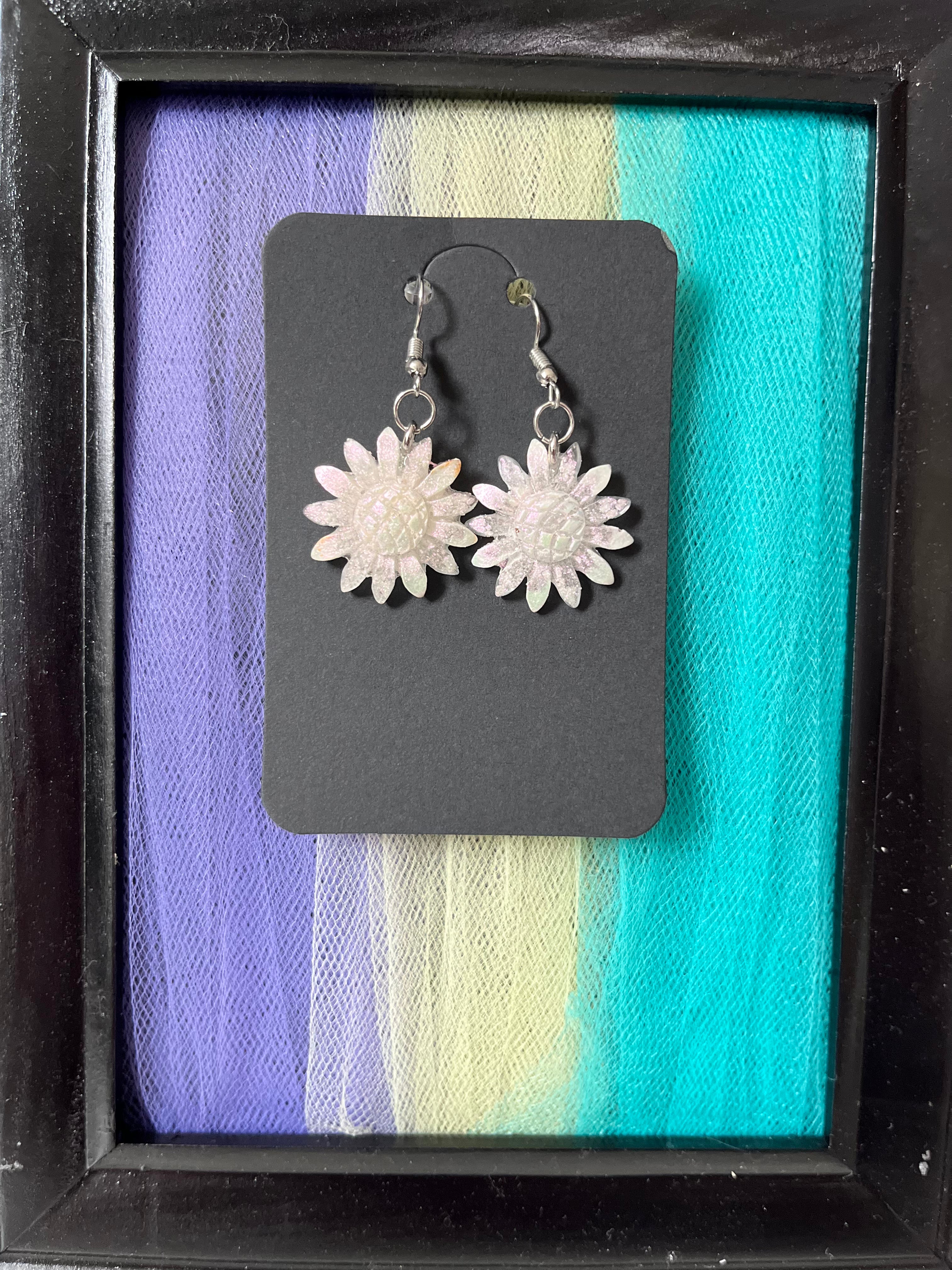 Dangle Earrings Dangle Earrings